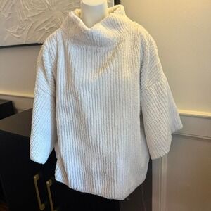 Ivy Jane White fuzzy turtleneck sweater